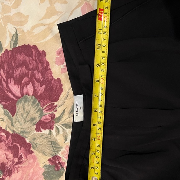 Babaton - Picture 5 of 6